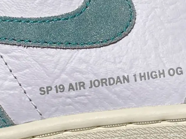 One Kick Turbo 555088-311 Air Jordan Green OG High Retro 1 0624